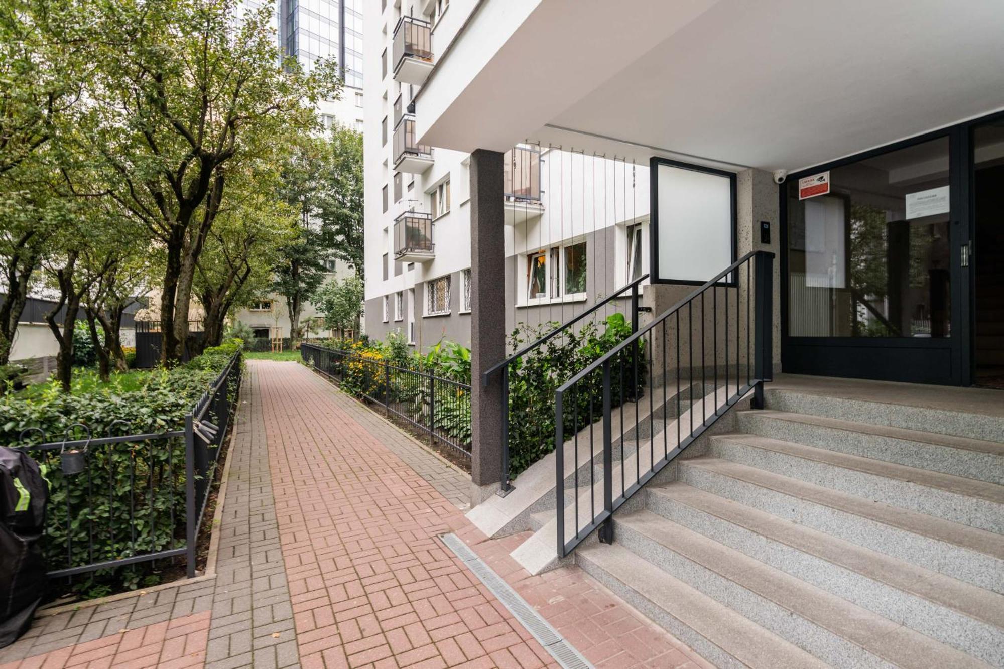Chmielna 106B Centrum Varsovia Exterior foto